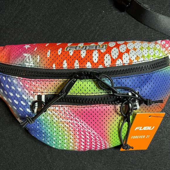 Forever 21 FUBU Multi Color Mesh NWT Cross Body Fanny Pack - Picture 3 of 11